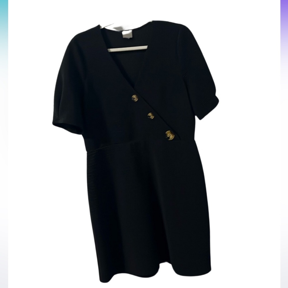 Bodycon Asos black dress with button detail
